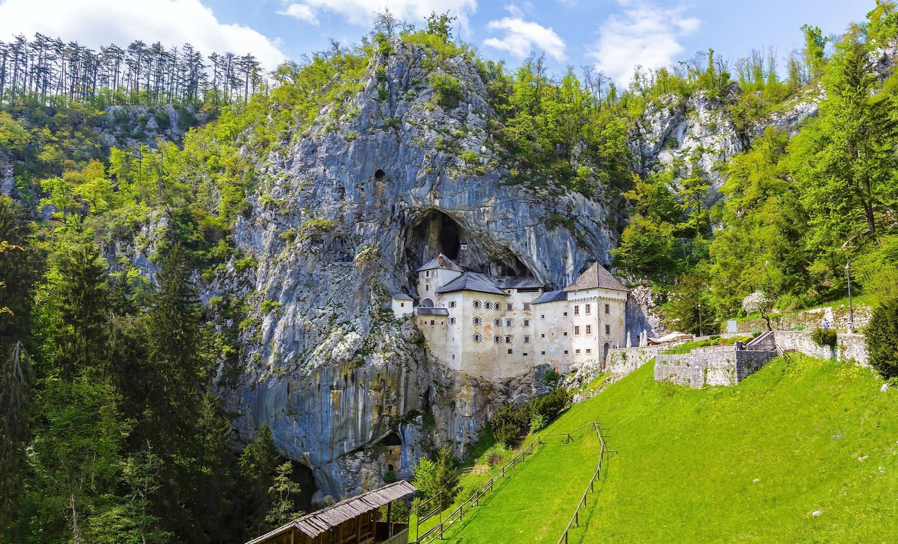 Predjama Castle