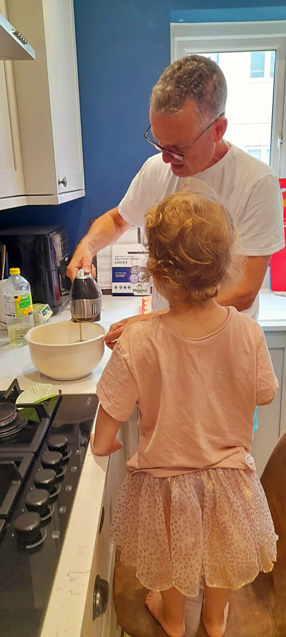Baking with a little girl